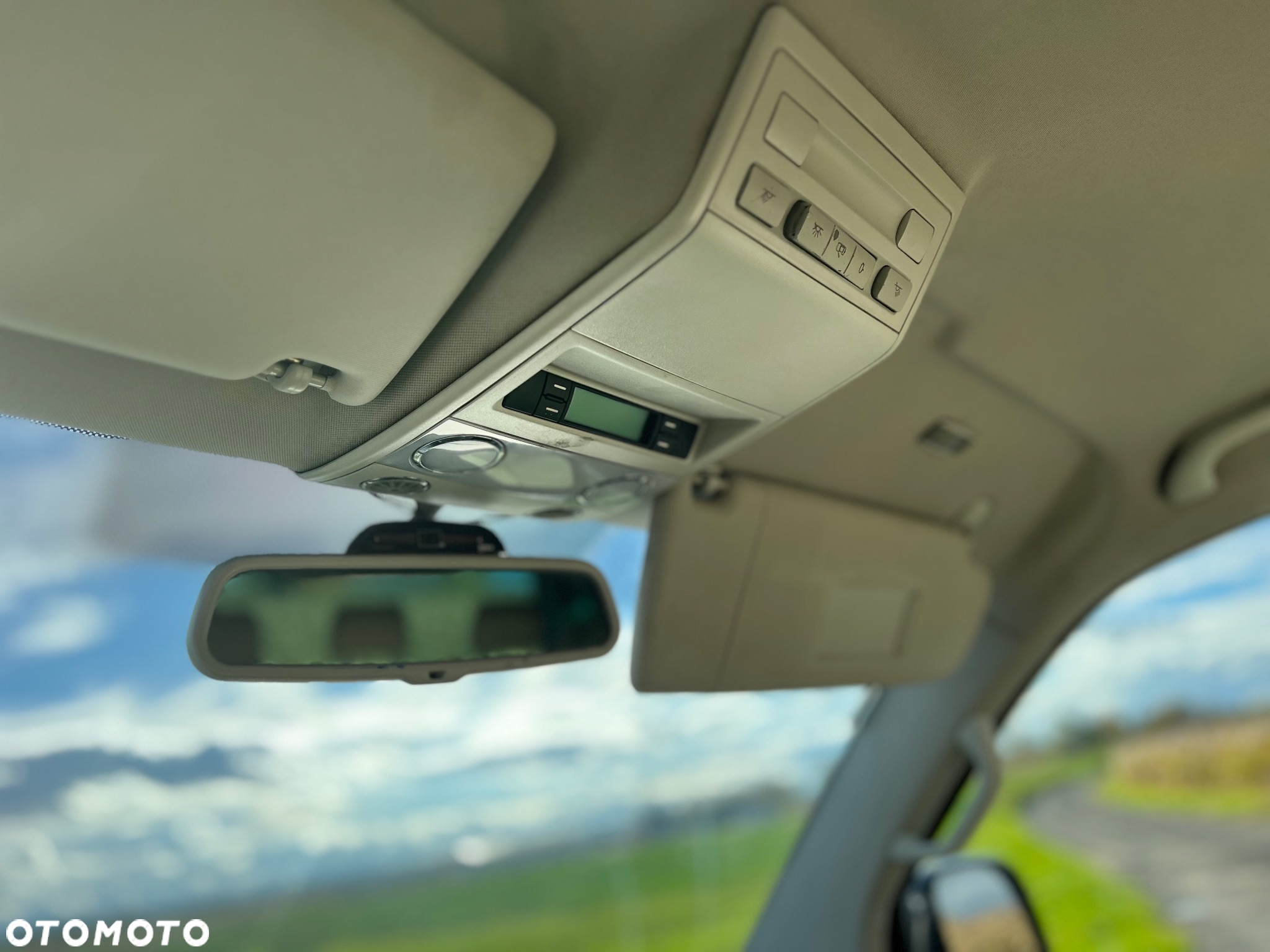 Volkswagen Multivan TDI L1 Highline - 7