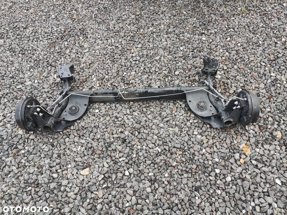 BELKA OŚ OŚKA TYŁ TYLNA KOMPLETNA DACIA SANDERO II 2012-2016 - 2