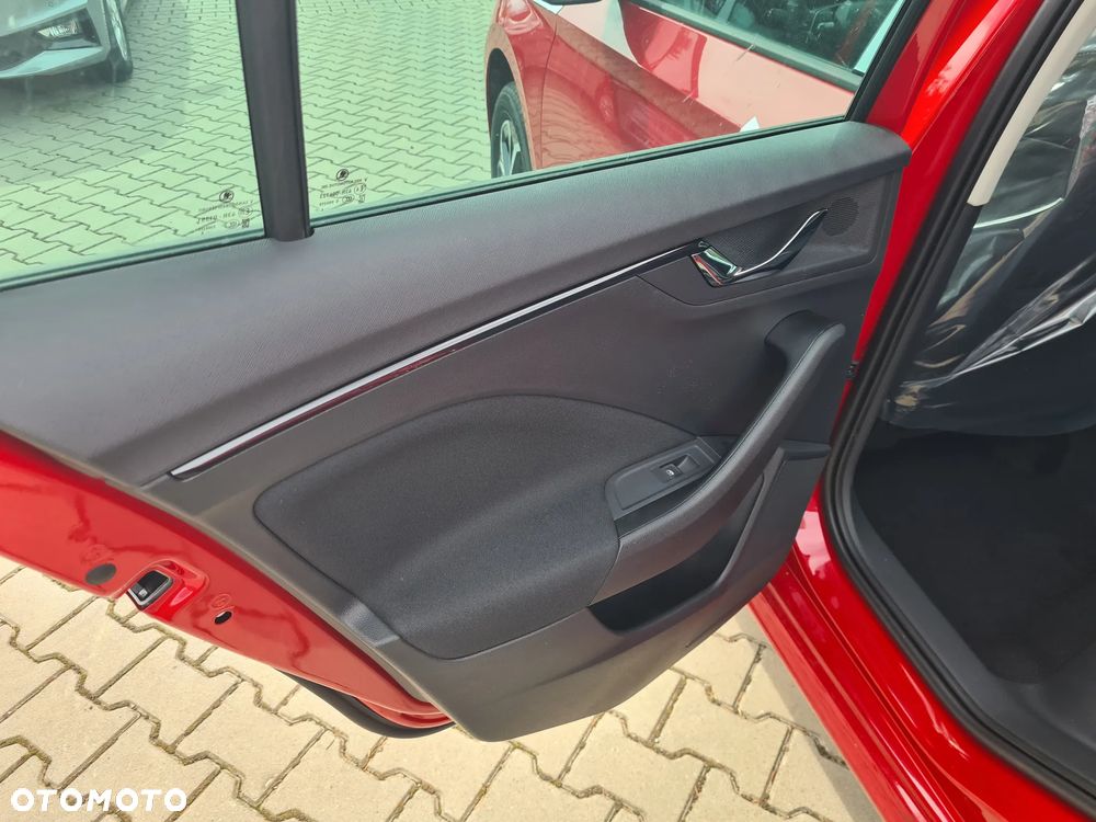 Skoda Kamiq 1.0 TSI Drive - 12