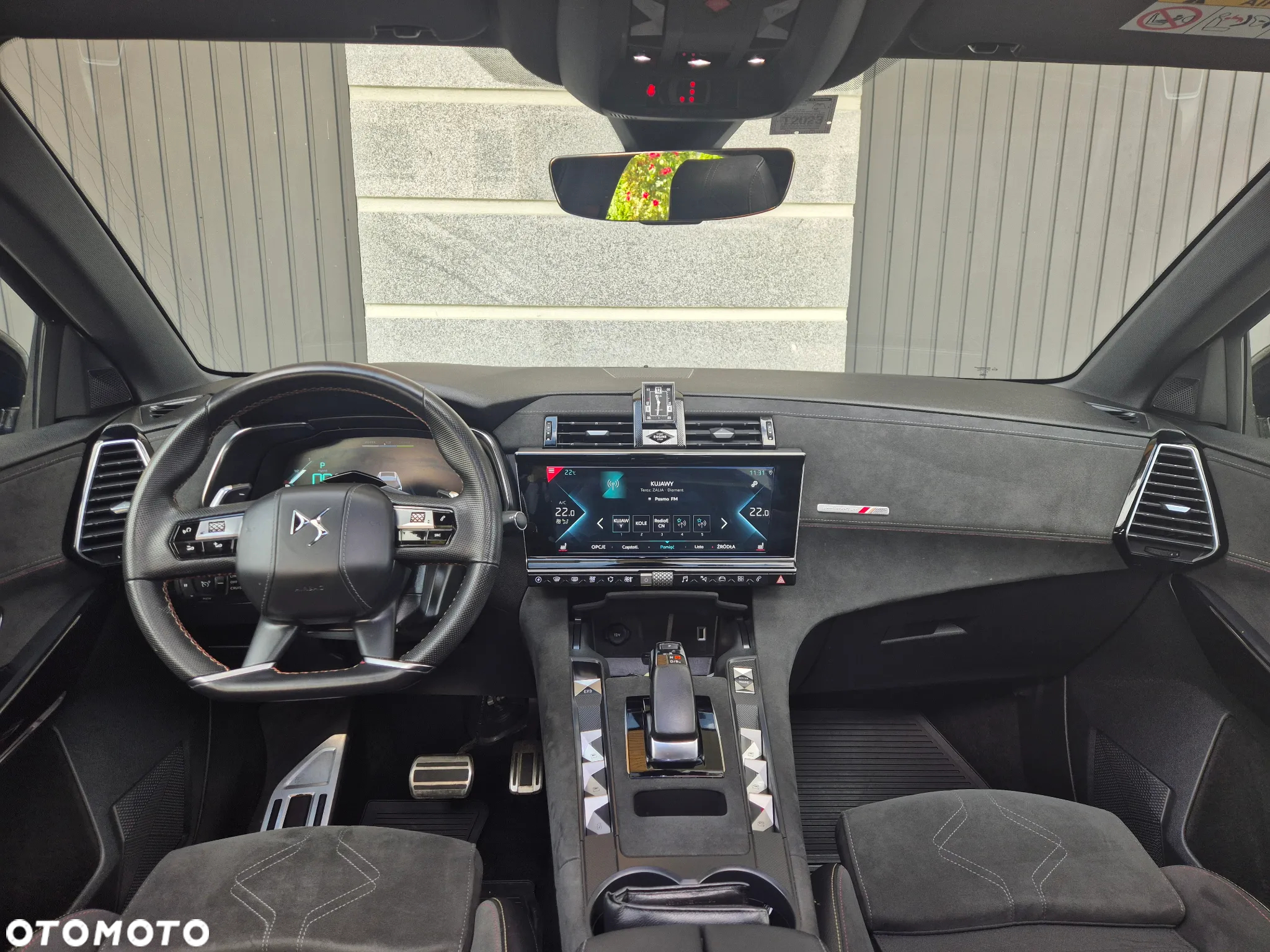DS Automobiles DS 7 Crossback 1.6 E-Tense 4x4 Bastille + - 7