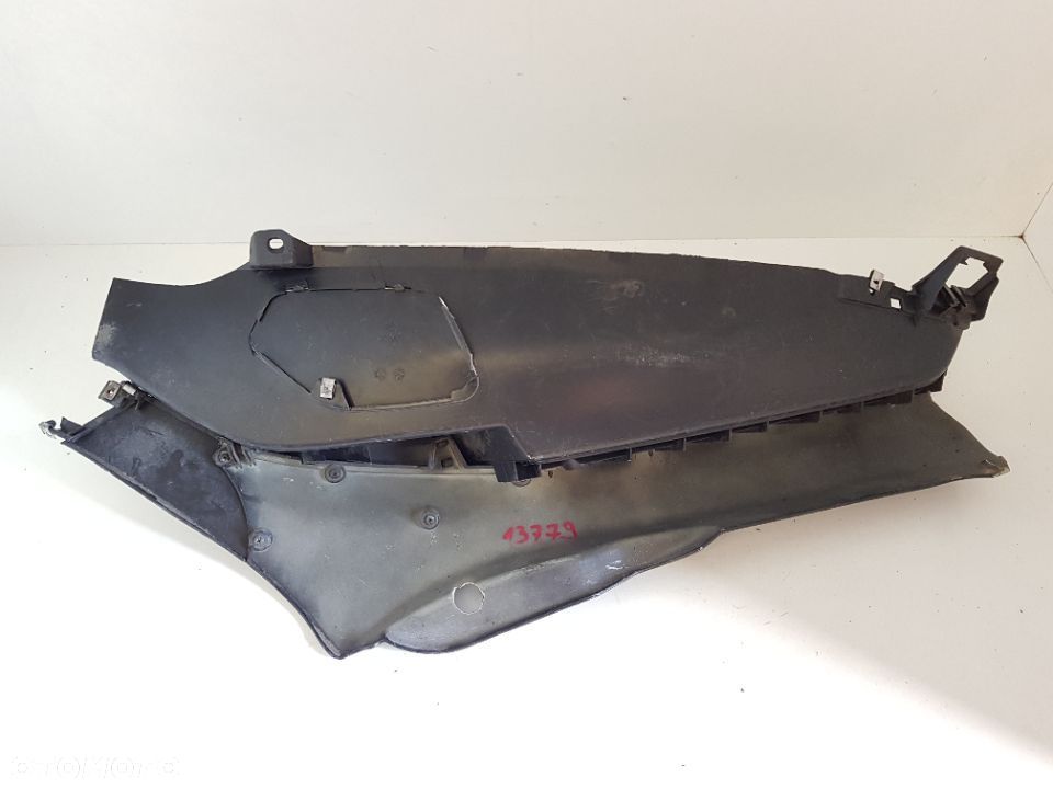 Piaggio MP3 09-14 Owiewka Płoza Podłoga Klapka 623069 - 6