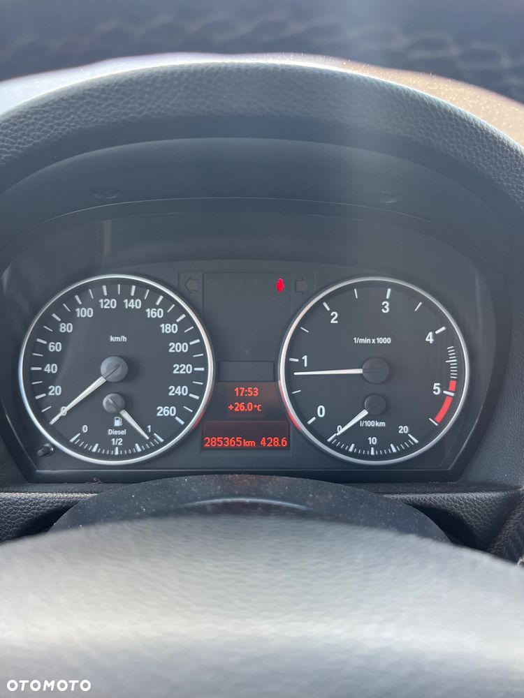 BMW Seria 3 320d - 22