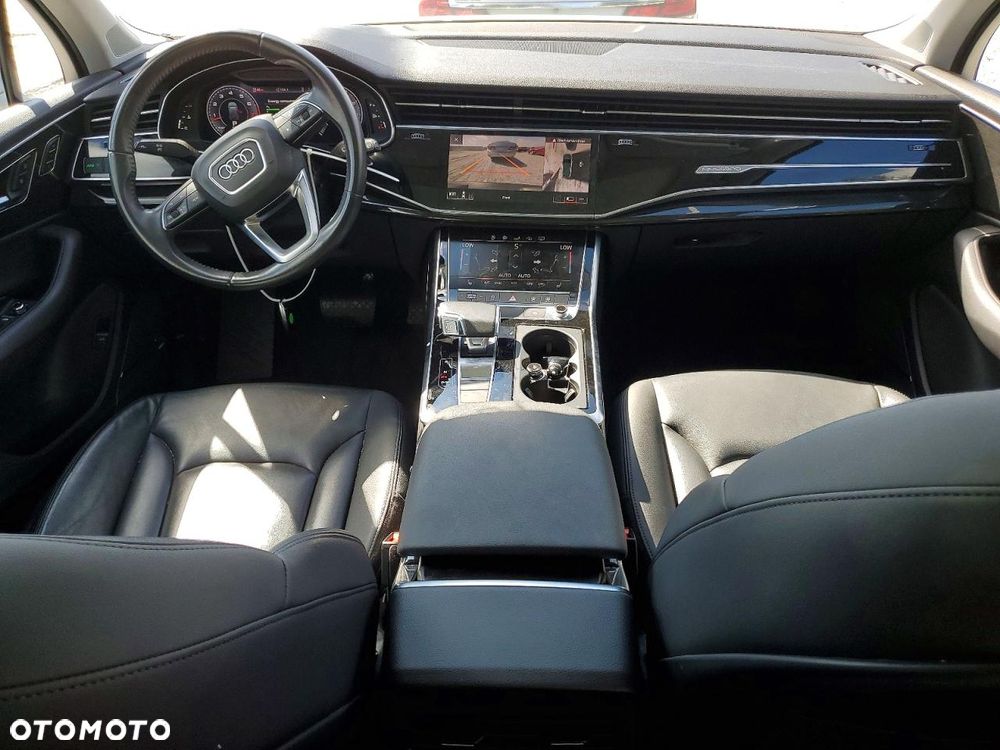 Audi Q7 - 7