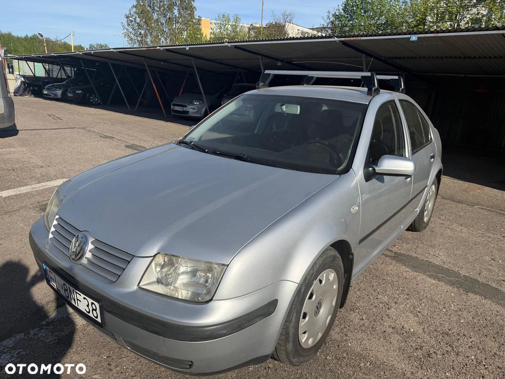 Volkswagen Bora - 2