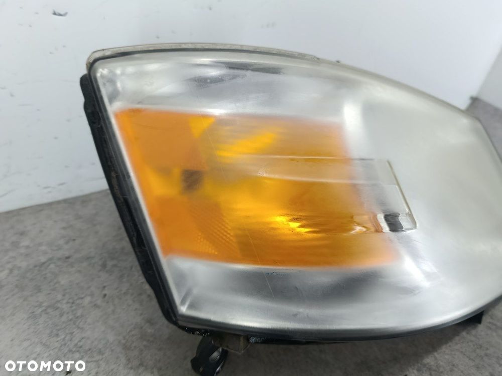 LAMPA PRZÓD PRAWA DODGE GRAND CARAVAN 5113332AD 311602  VALEO - 4