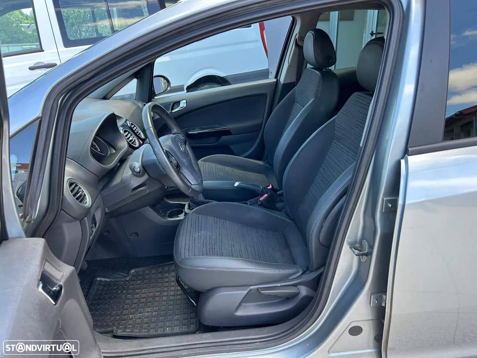 Opel Corsa 1.3 CDTi Cosmo - 7