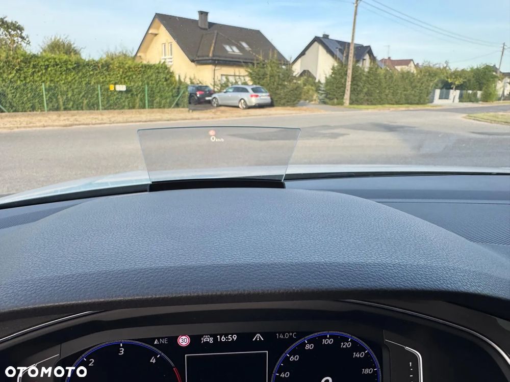 Volkswagen Tiguan 2.0 TDI SCR 4MOTION DSG R-Line - 20