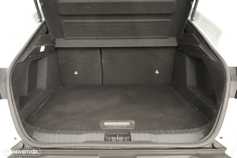 Renault Arkana 1.6 E-Tech R.S.Line - 26