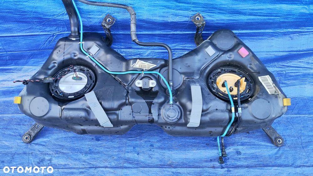 ZBIORNIK PALIWA BAK KOMPLETNY POMPA PŁYWAK A2124700794 A2124700194 MERCEDES W212 2.2 CDI SEDAN - 2