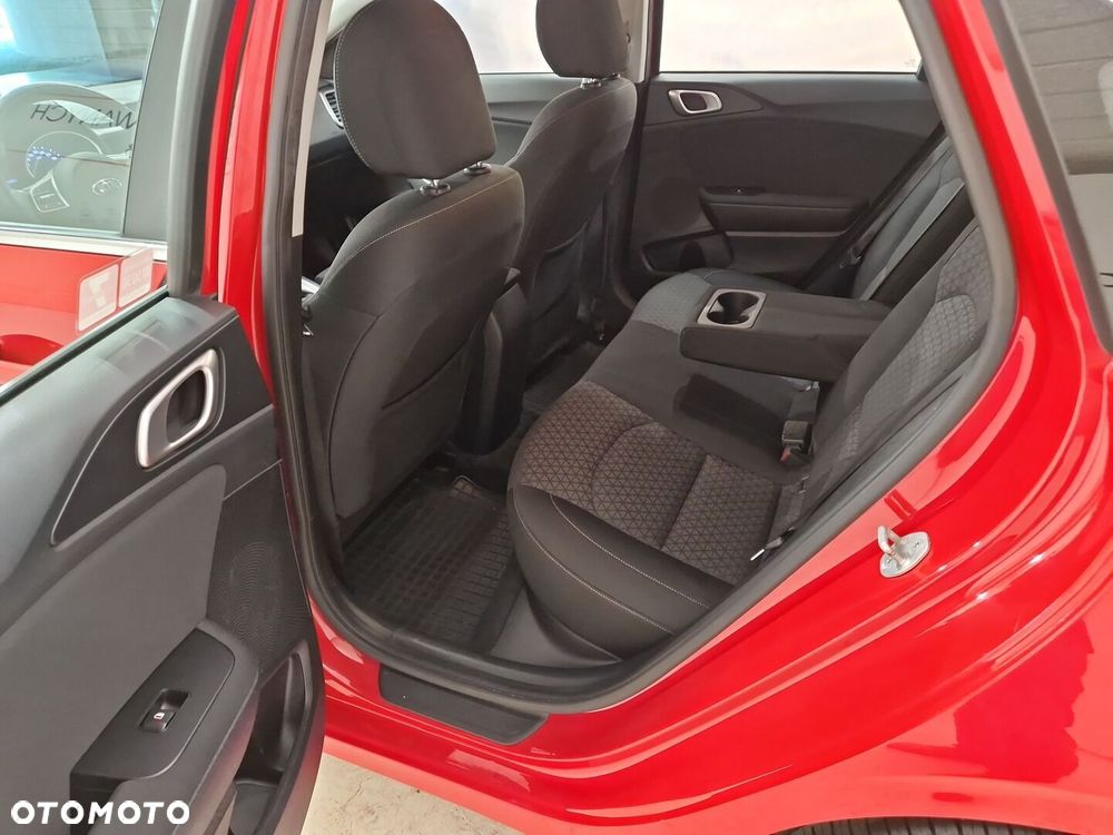 Kia Ceed 1.4 T-GDI M DCT - 12