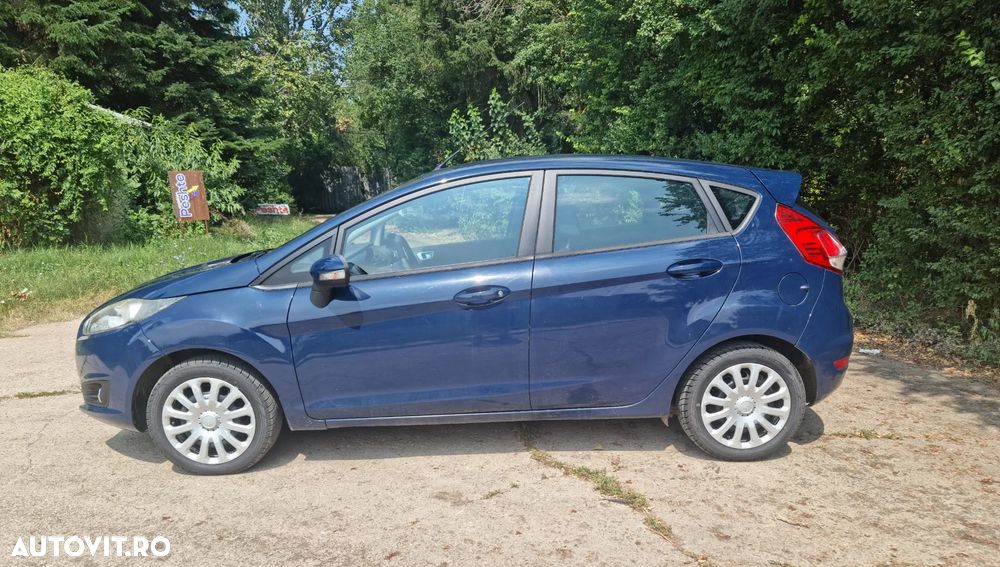 Ford Fiesta - 10