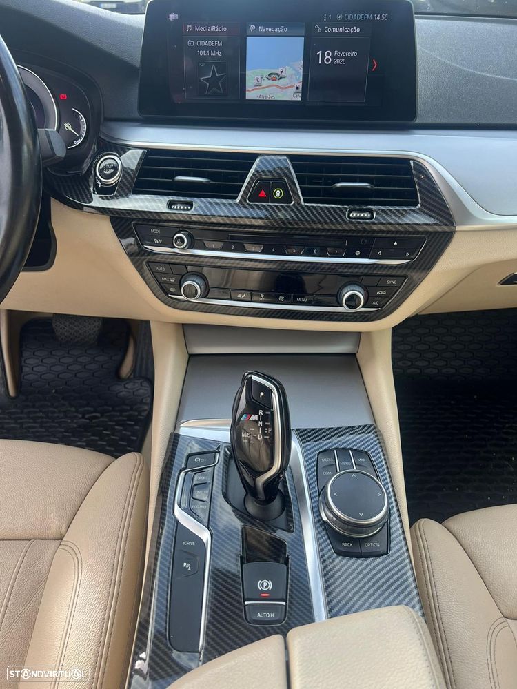 BMW 530 e iPerformance Line Luxury - 5