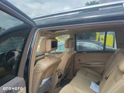 Mercedes-Benz GL 450 CDI - 6