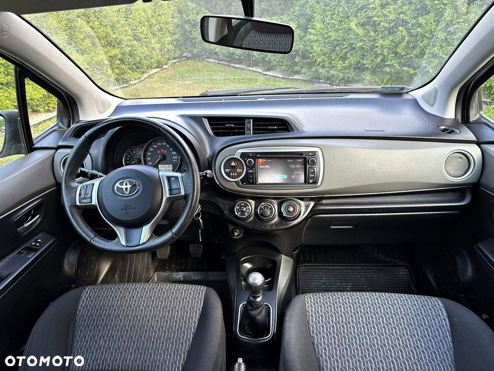 Toyota Yaris 1.33 VVT-i Edition 2014 - 8
