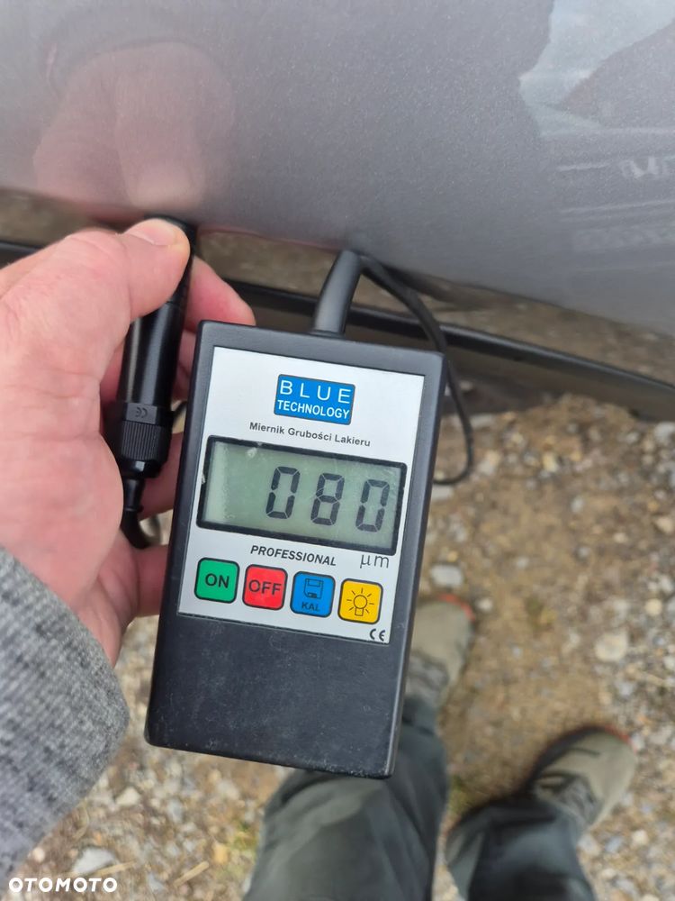 Toyota C-HR ver-1-8-hybrid-executive - 38