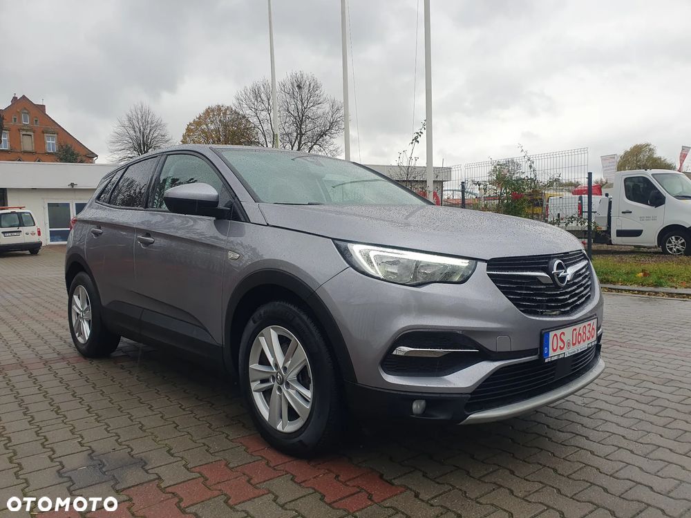 Opel Grandland X 1.2 Start/Stop Business Elegance - 3