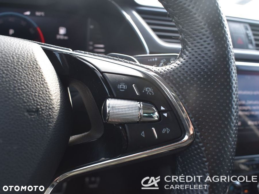 Skoda Superb 2.0 TSI 4x4 Scout DSG - 28