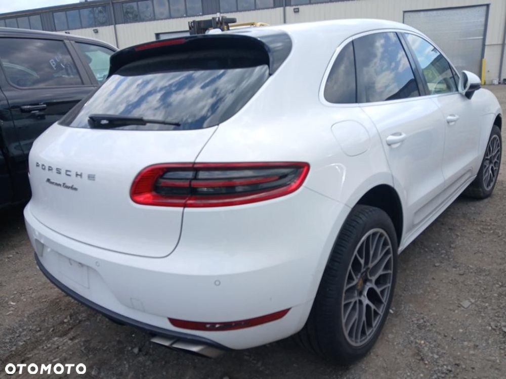 Porsche Macan - 17