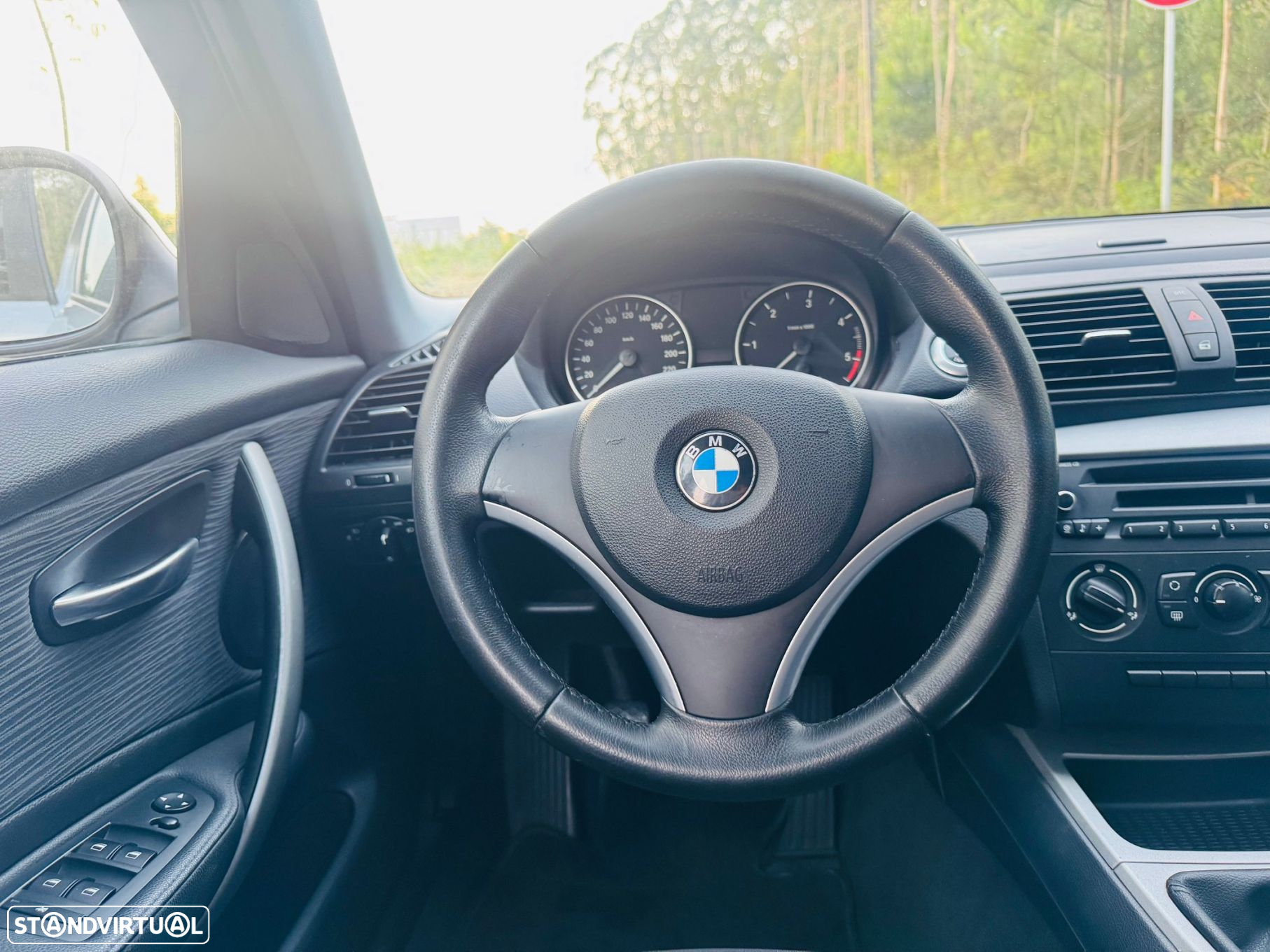 BMW 118 d Line Sport - 22
