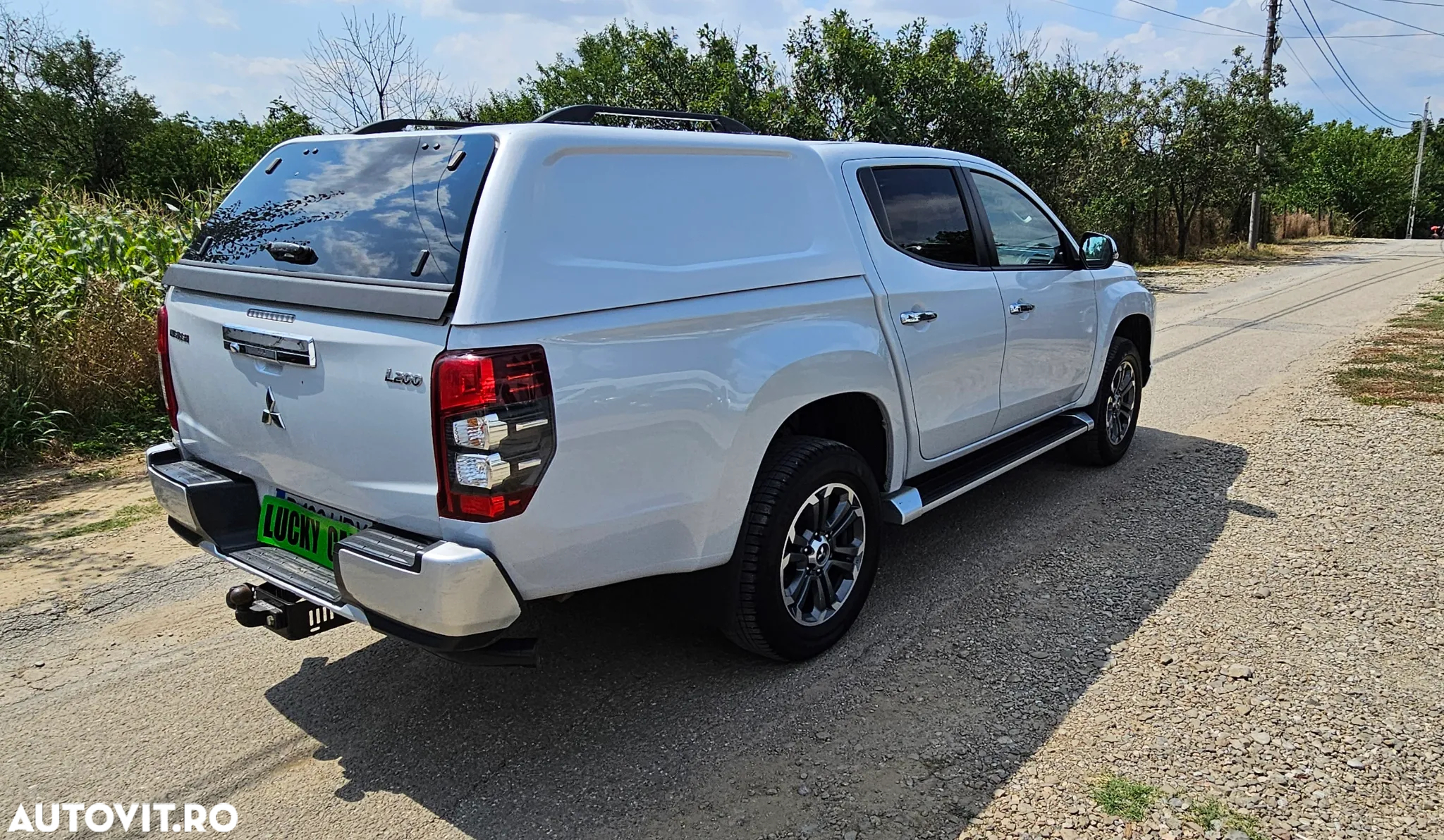 Mitsubishi L200 Double Cab 2.2 DI-D A/T Intense - 5