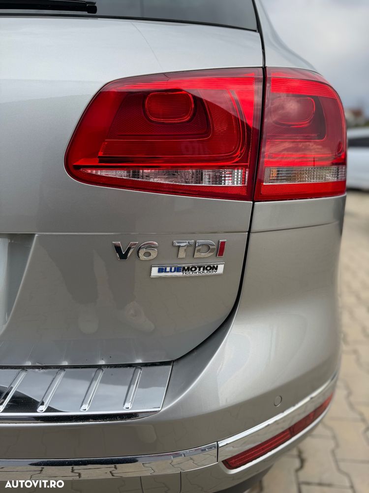 Volkswagen Touareg 3.0 V6 TDI SCR Blue Motion DPF Automatik - 24