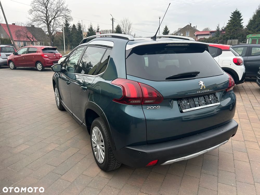 Peugeot 2008 BlueHDi 100 STOP & START Allure - 8