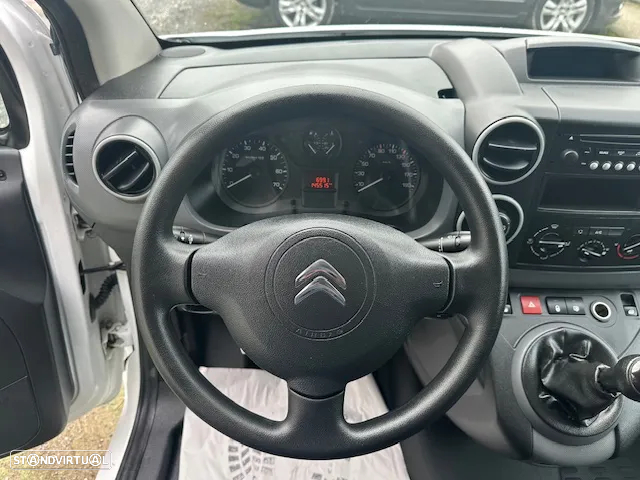Citroën BERLINGO 3 LUG. - 11