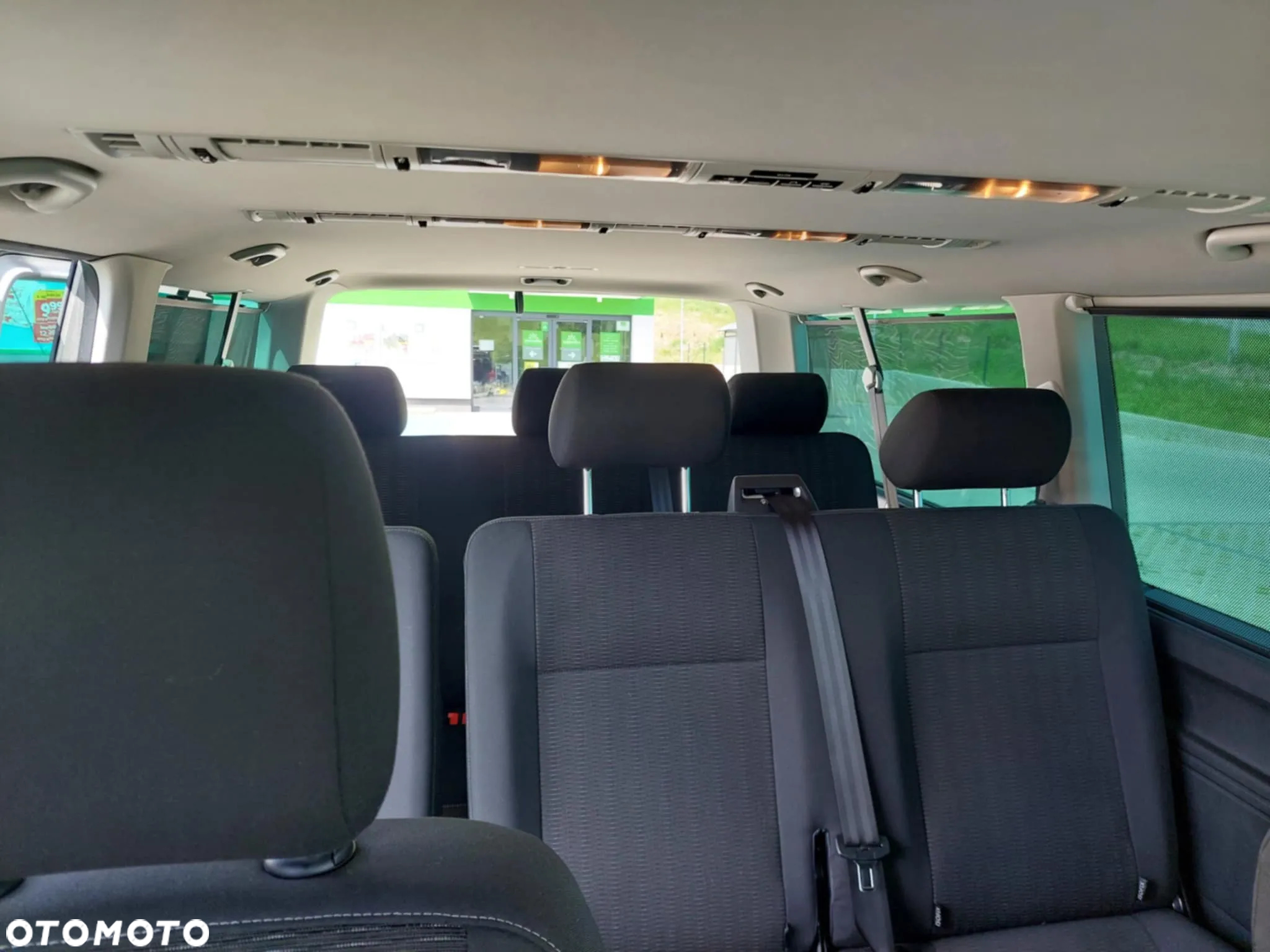 Volkswagen Caravelle 2.0 TDI L2 Comfortline 4Motion - 18