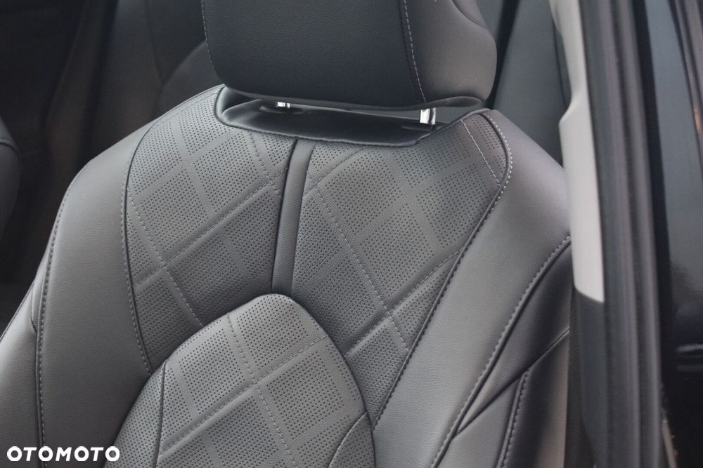 Toyota Highlander 2.5 Hybrid Executive - 12