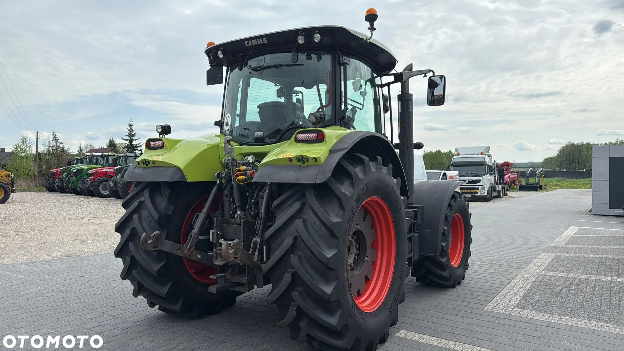 Claas ARION 650 CEBIS Hexashift - 4