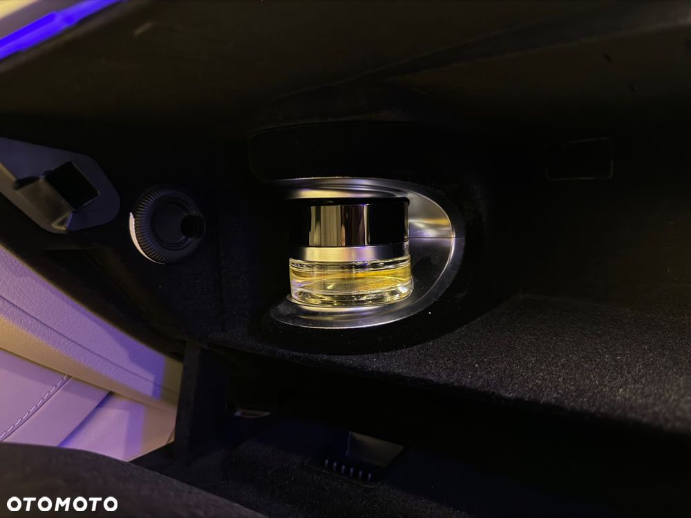 Mercedes-Benz Klasa S 400 d 4-Matic L 9G-TRONIC - 26