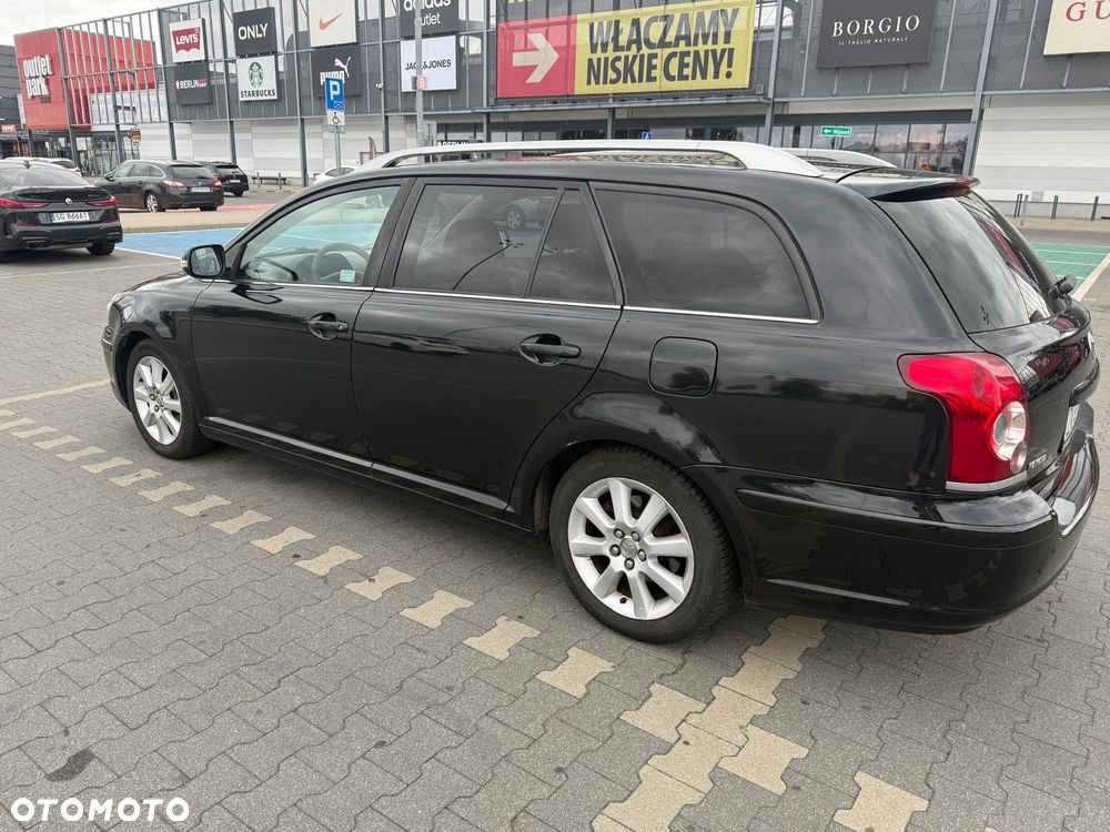 Toyota Avensis - 3