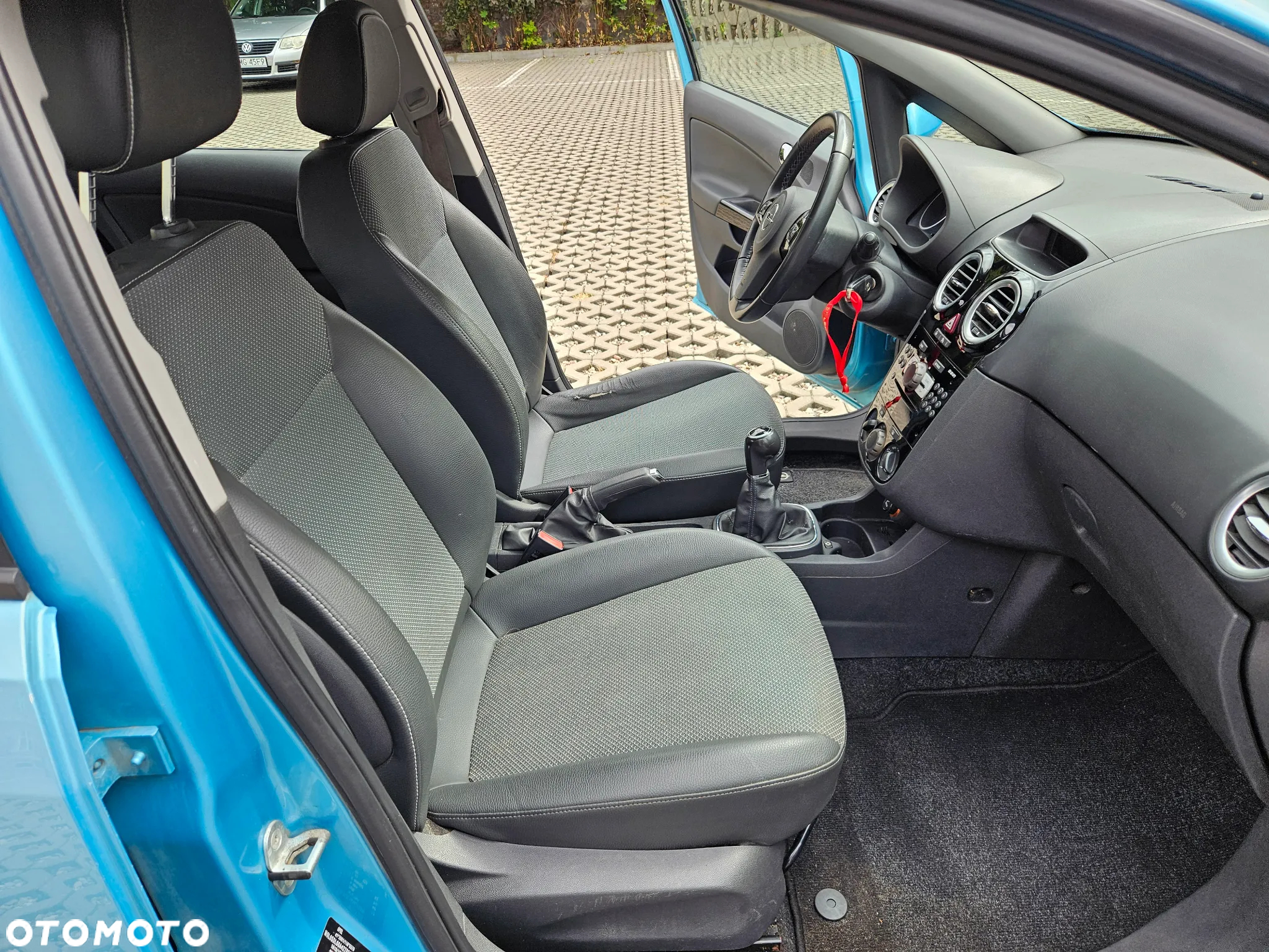 Opel Corsa 1.4 16V Color Edition - 19