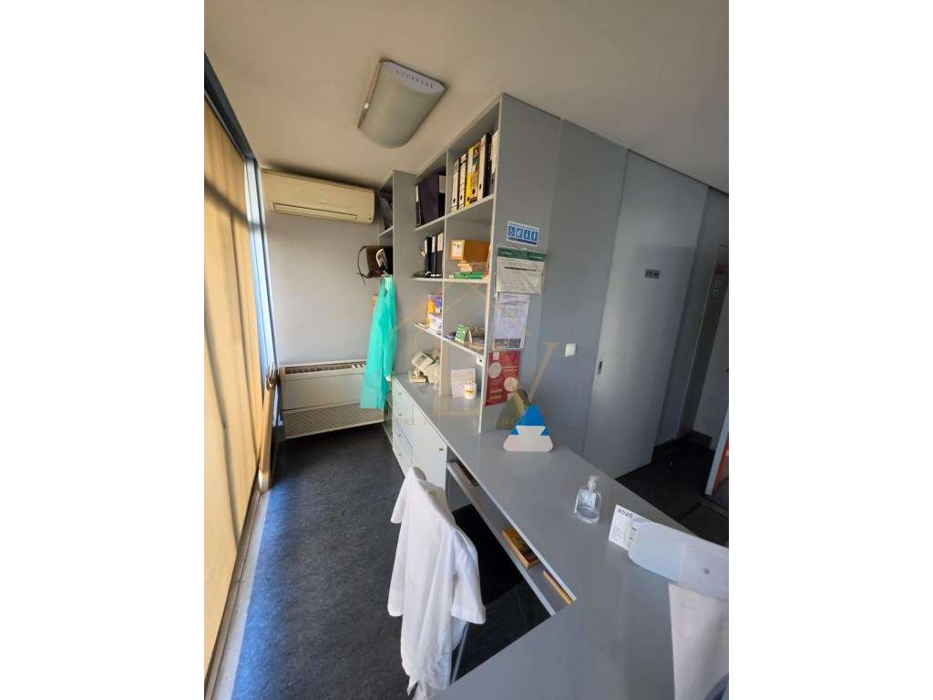 Loja | 81,5 m² - Grande imagem: 4/13