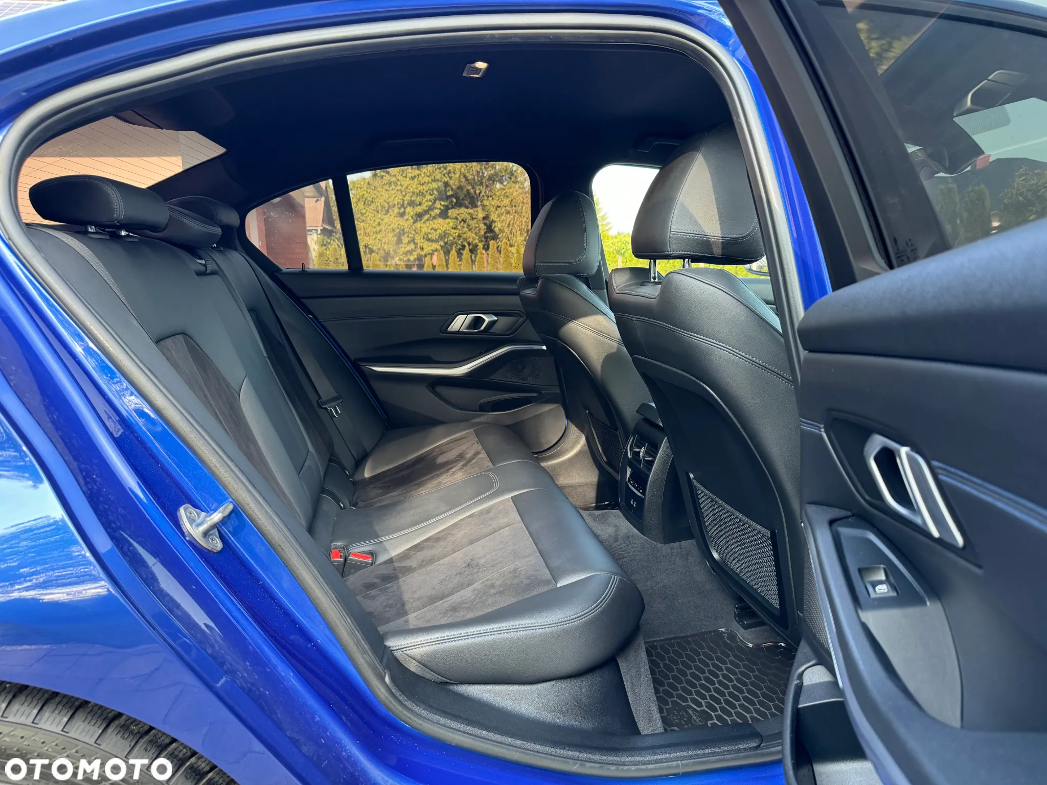 BMW Seria 3 318i M Sport sport - 35