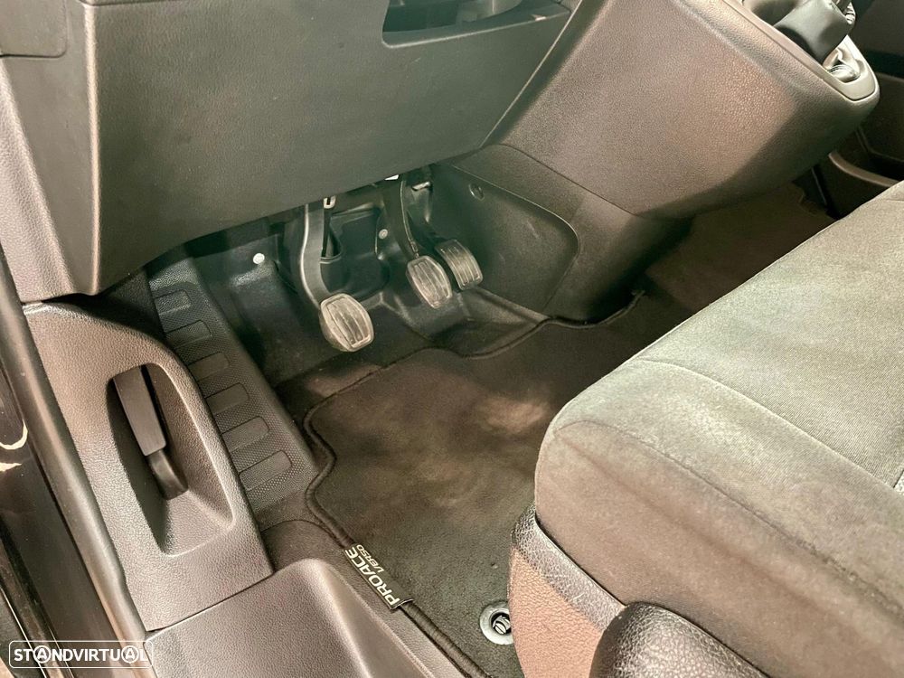 Toyota Proace Verso 1.5 D-4D L2 1.2T Comfort 9L - 23