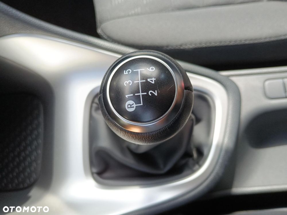 Toyota Yaris 1.5 Comfort - 18