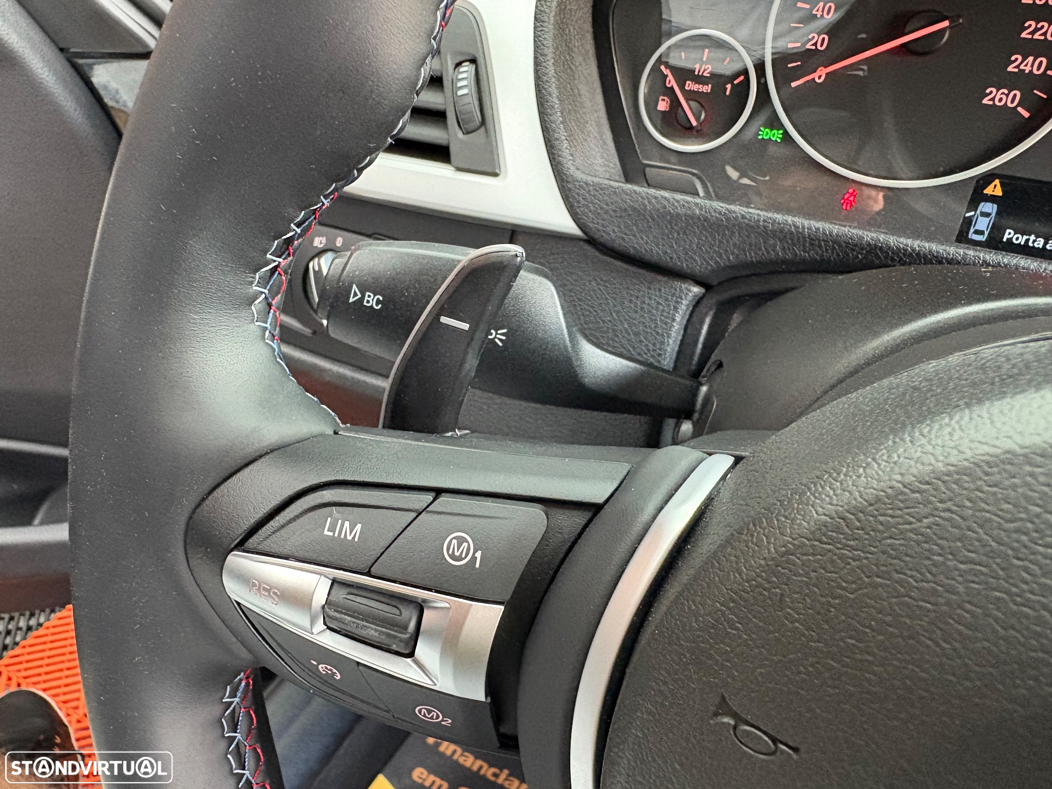 BMW 318 d Aut. Sport Line - 35