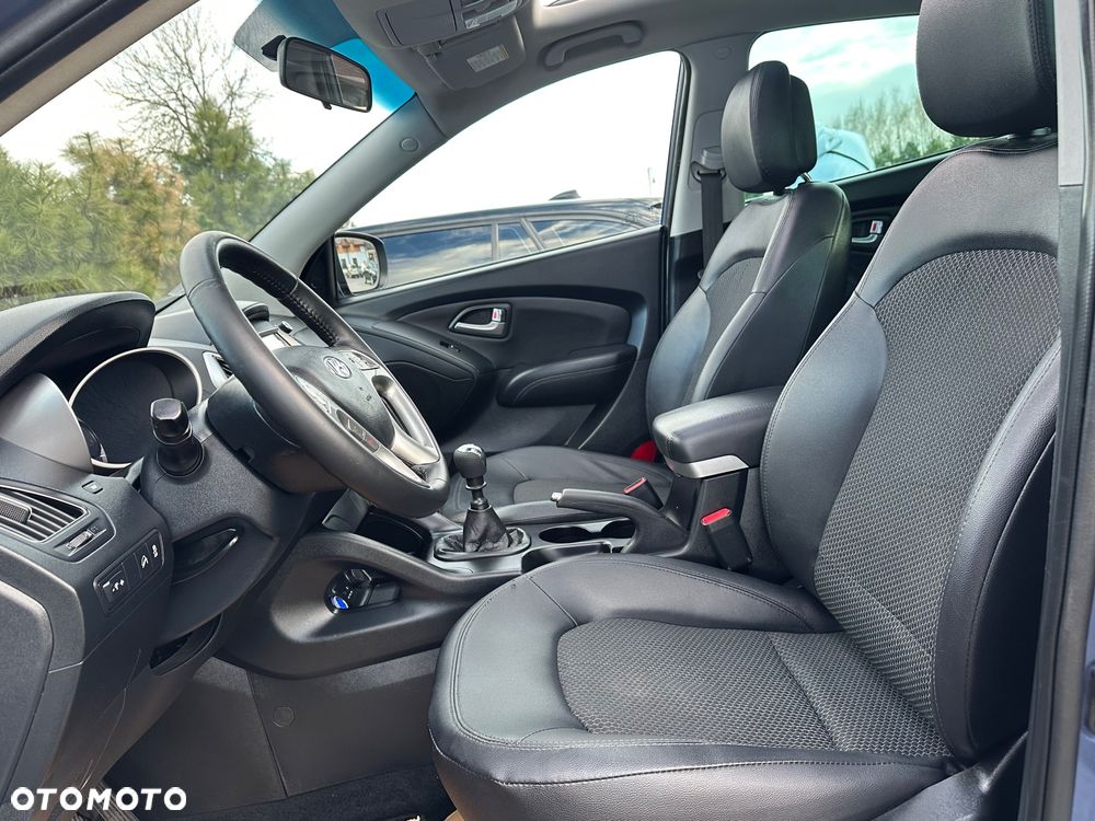 Hyundai ix35 1.7 CRDi Premium 2WD - 23