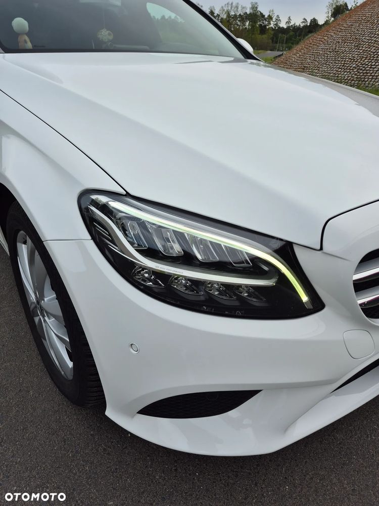 Mercedes-Benz Klasa C 220 d 4MATIC 9G-TRONIC - 15