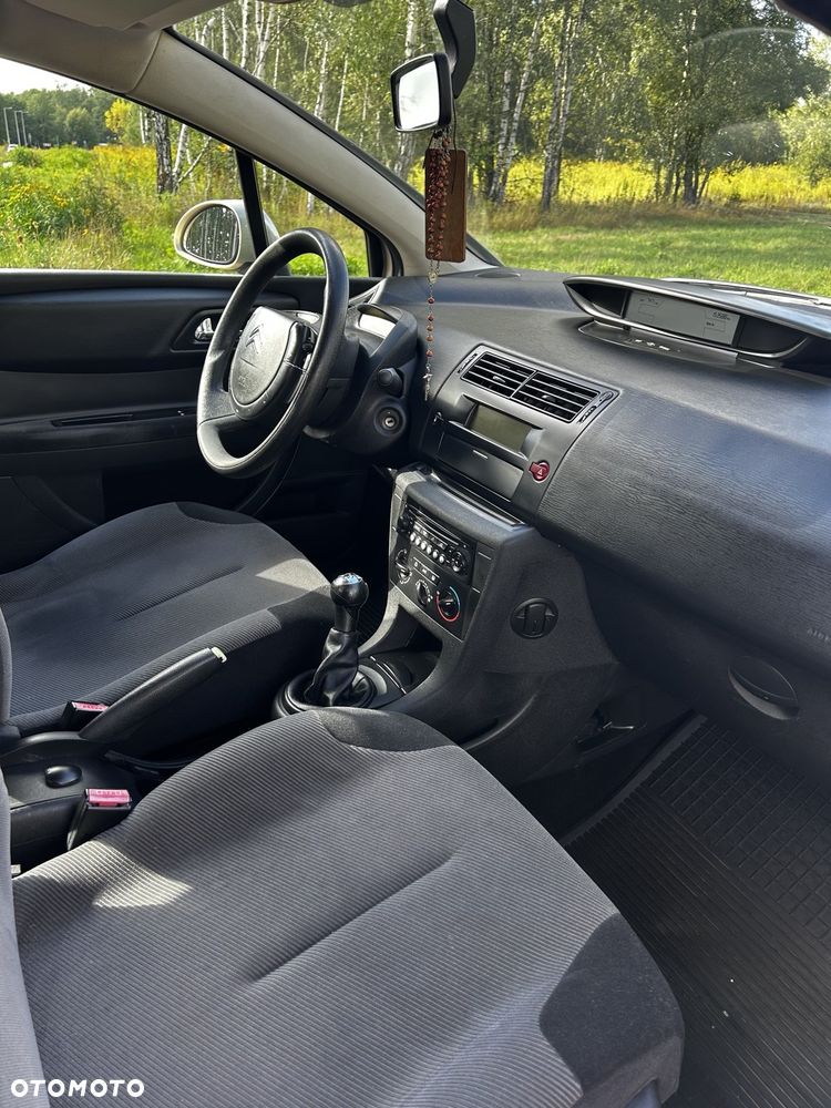 Citroën C4 1.6 HDi Impress - 9