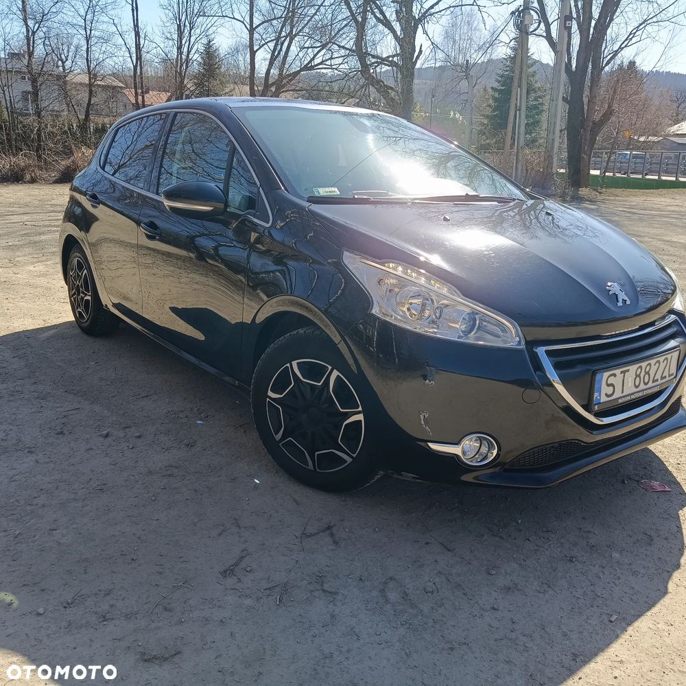 Peugeot 208 - 6