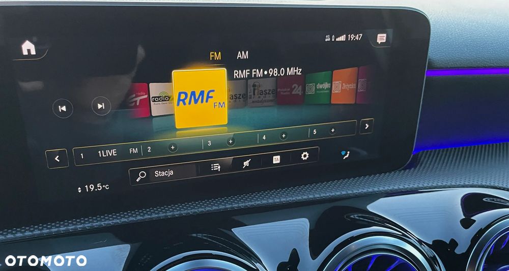 Mercedes-Benz Klasa A 250 7G-DCT AMG Line - 19