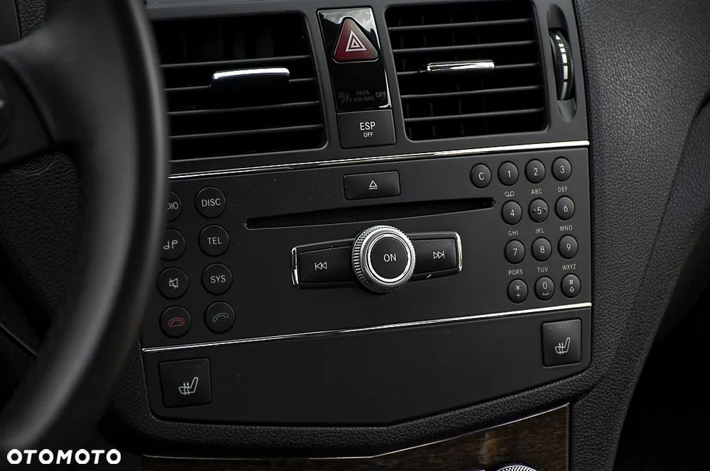 Mercedes-Benz Klasa C 180 Kompressor Elegance - 35