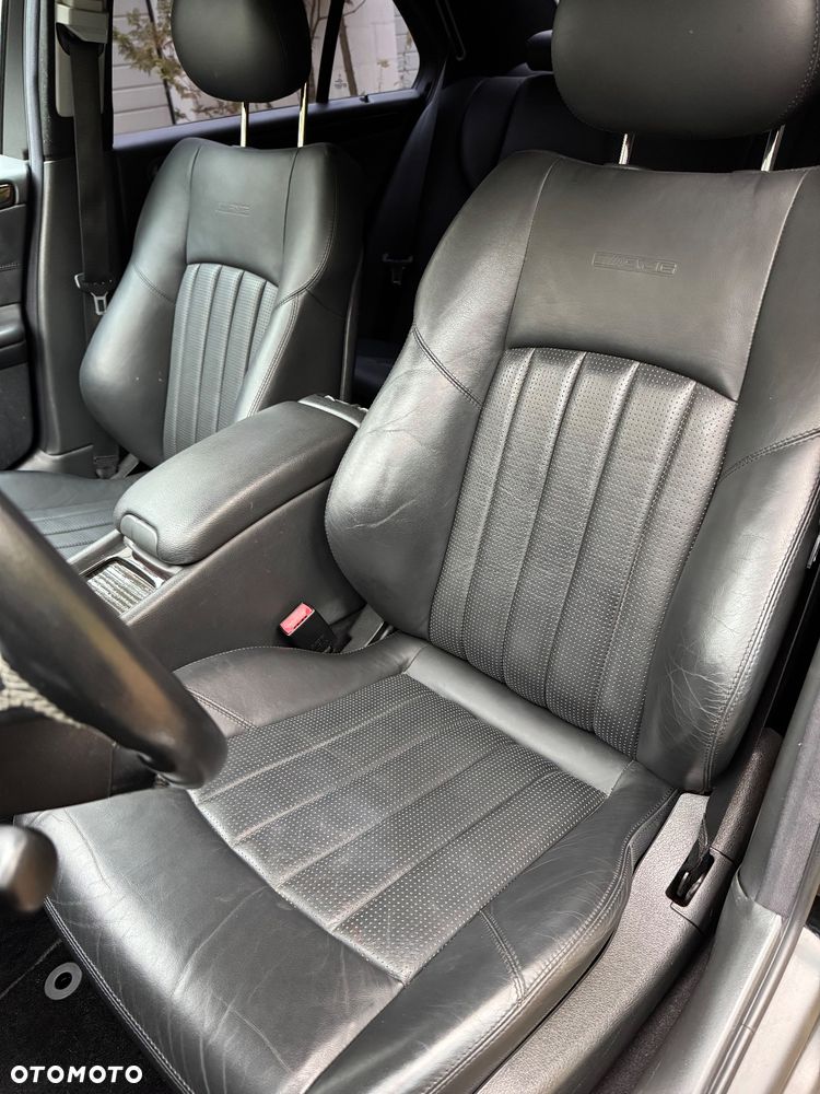 Mercedes-Benz Klasa C 32 AMG - 12