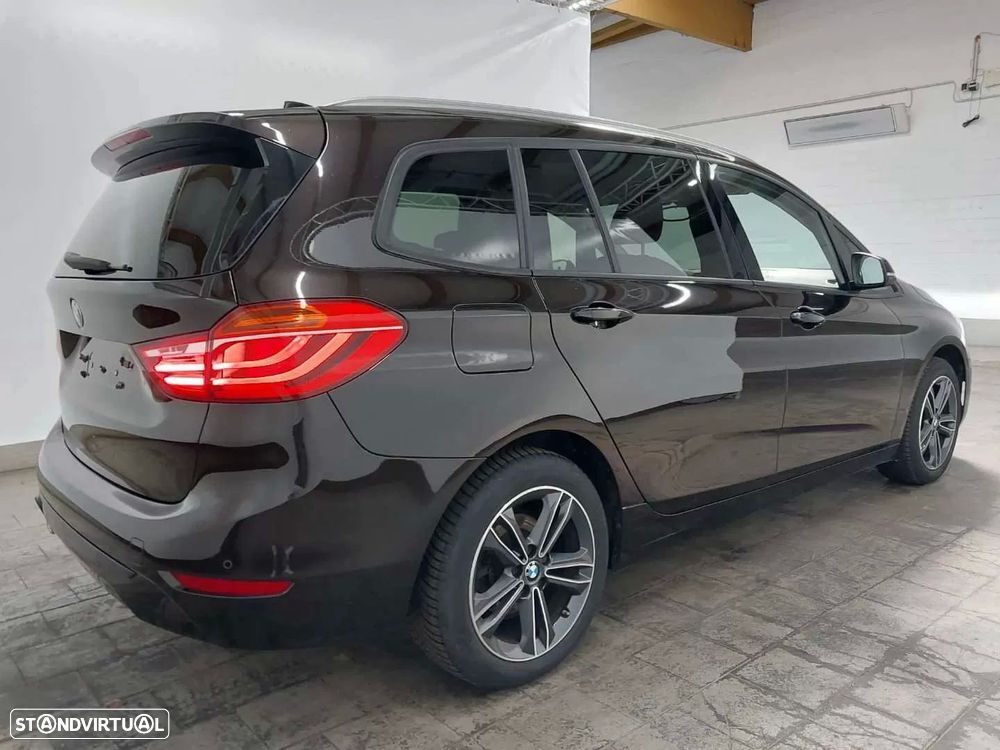 BMW 218 Gran Tourer i 7L Line Sport - 4