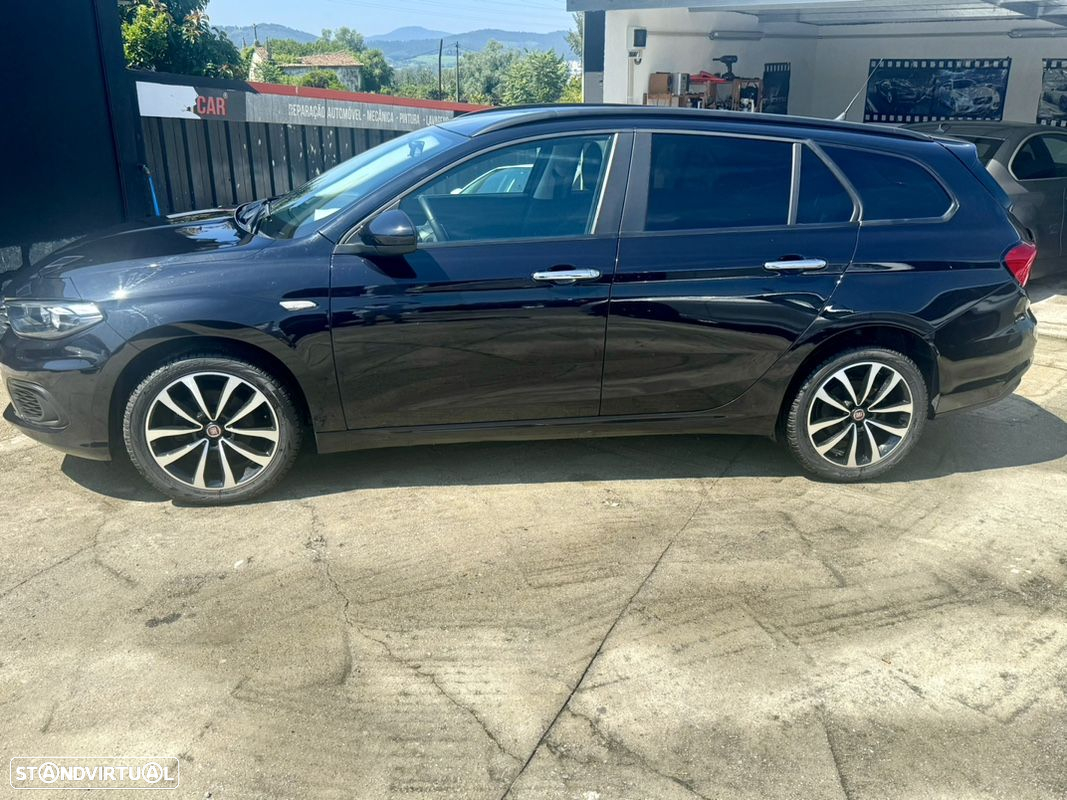 Fiat Tipo Station Wagon 1.6 M-Jet Lounge J17 - 31