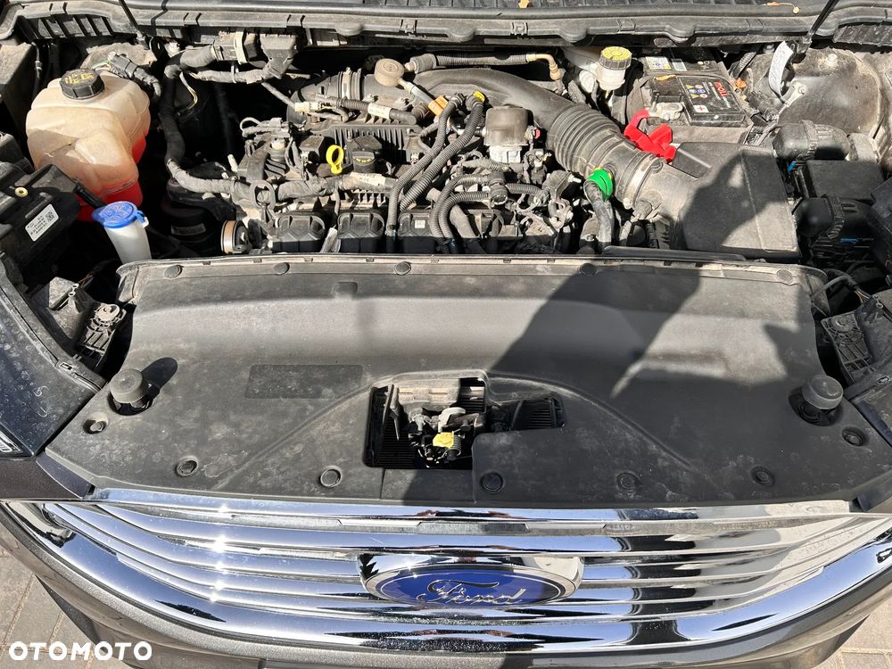 Ford Edge - 16