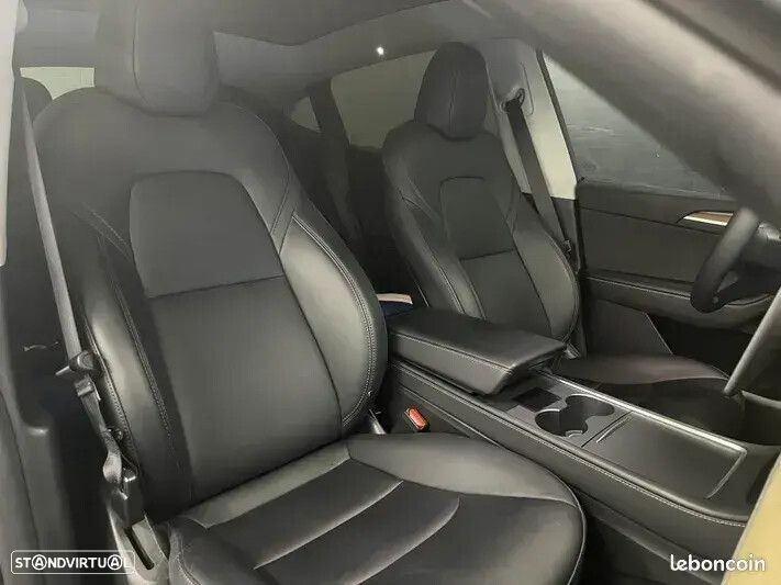 Tesla Model Y RWD - 11