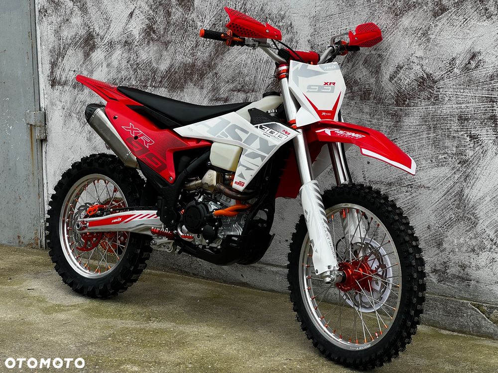 ASIX XR - 11